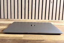 Apple Macbook Air 13 2020 A2337 - M1 - 8Go RAM - 256Go SSD