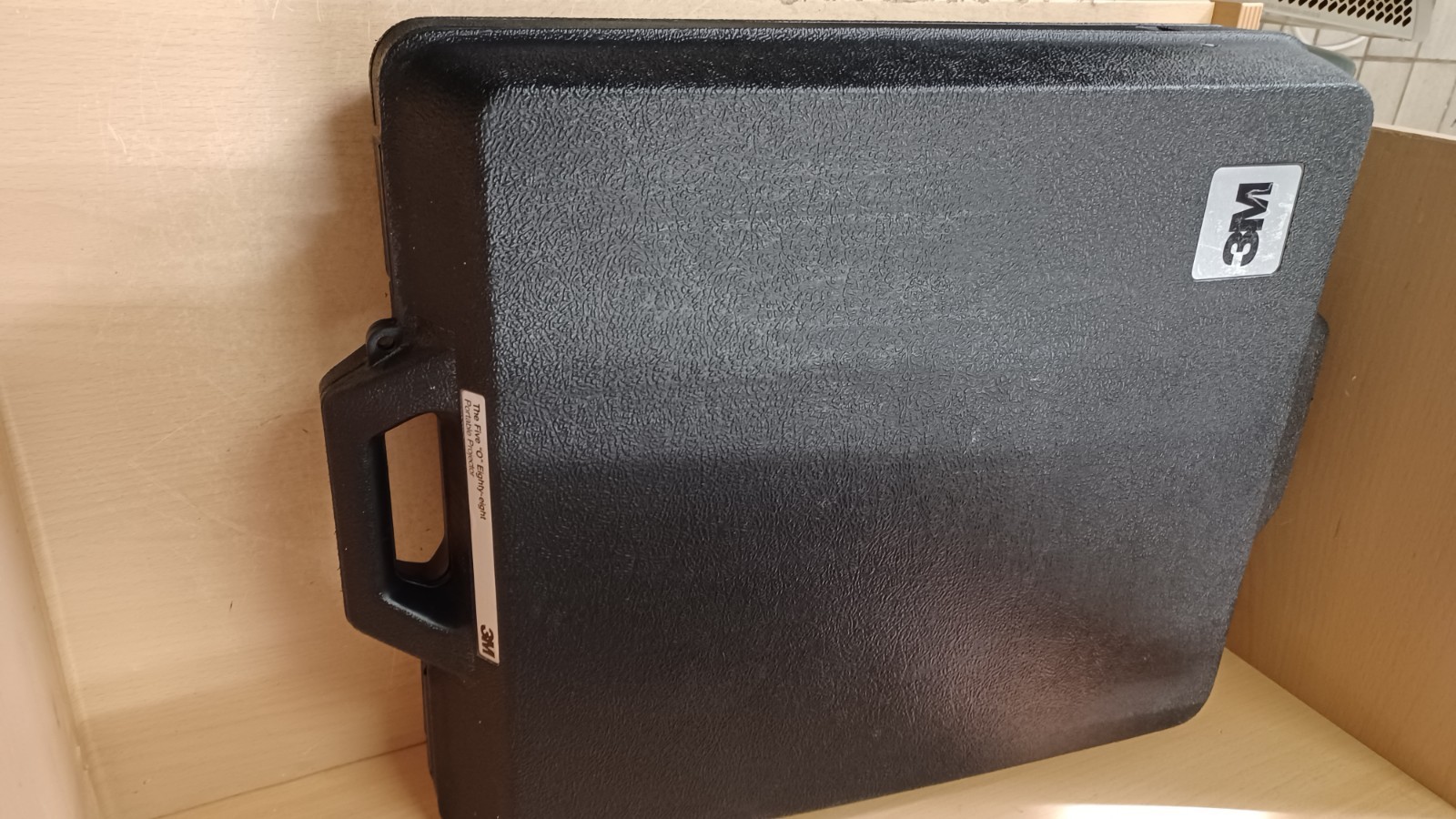 3M Five O Eighty‑Eight 5088 Portable Overhead Projector w/ Case Vintage 6 3M Five O Eighty‑Eight 5088 Portable Overhead Projector w/ Case Vintage