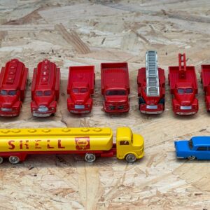 9x LEGO DENMARK H0 1:87 FIAT 1800 MERCEDES SHELL TRUCK LKW ESSO CAR (P/VG)