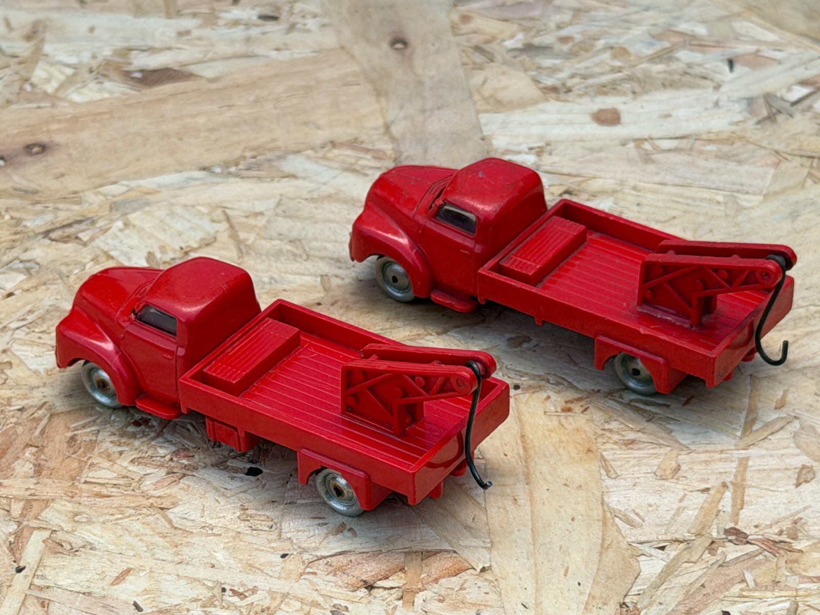 9x LEGO DENMARK H0 1:87 FIAT 1800 MERCEDES SHELL TRUCK LKW ESSO CAR (P/VG) 9 9x LEGO DENMARK H0 1:87 FIAT 1800 MERCEDES SHELL TRUCK LKW ESSO CAR (P/VG)