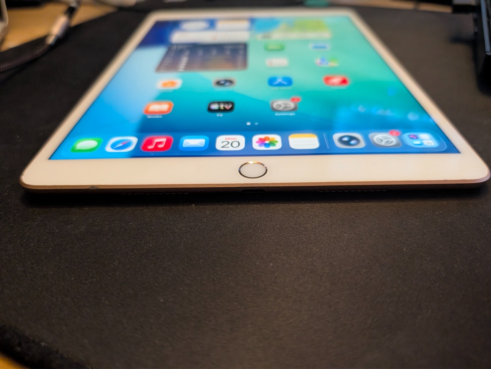 Apple Ipad Air 3rd Generation A2152 4 Apple Ipad Air 3rd Generation A2152