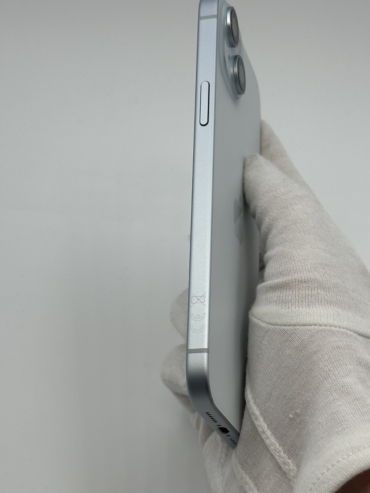 Apple iPhone 15 Plus - 128GB - Blau (Ohne Simlock) - Exzellent 5 Apple iPhone 15 Plus - 128GB - Blau (Ohne Simlock) - Exzellent