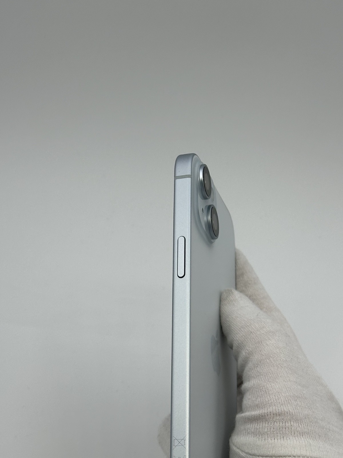 Apple iPhone 15 Plus - 128GB - Blau (Ohne Simlock) - Exzellent 6 Apple iPhone 15 Plus - 128GB - Blau (Ohne Simlock) - Exzellent