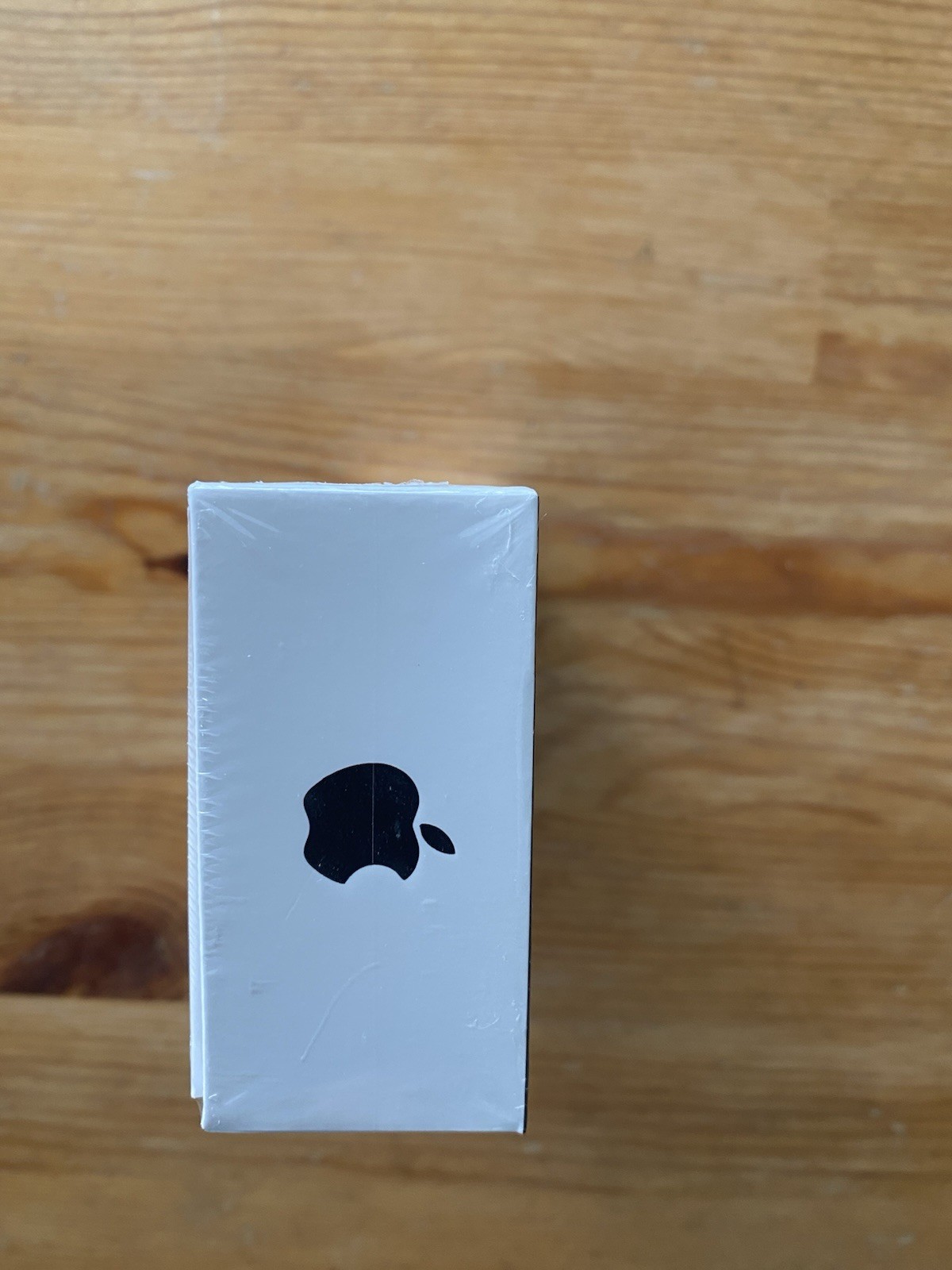 Apple iPhone 4 16GB Factory Sealed DEMO Unit – Ultra Rare – Collector’s Item 3 Apple iPhone 4 16GB Factory Sealed DEMO Unit – Ultra Rare – Collector’s Item