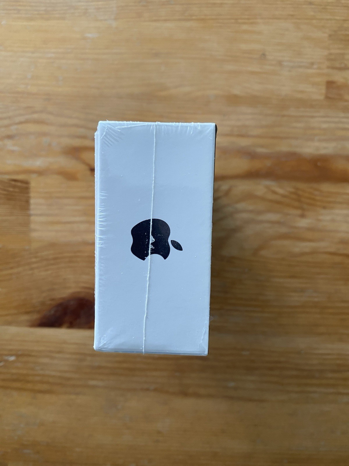 Apple iPhone 4 16GB Factory Sealed DEMO Unit – Ultra Rare – Collector’s Item 4 Apple iPhone 4 16GB Factory Sealed DEMO Unit – Ultra Rare – Collector’s Item