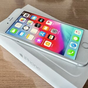 Apple IPHONE 6 - 16GB - Silver White AS NEW! Mint A1549 Collectors Item!