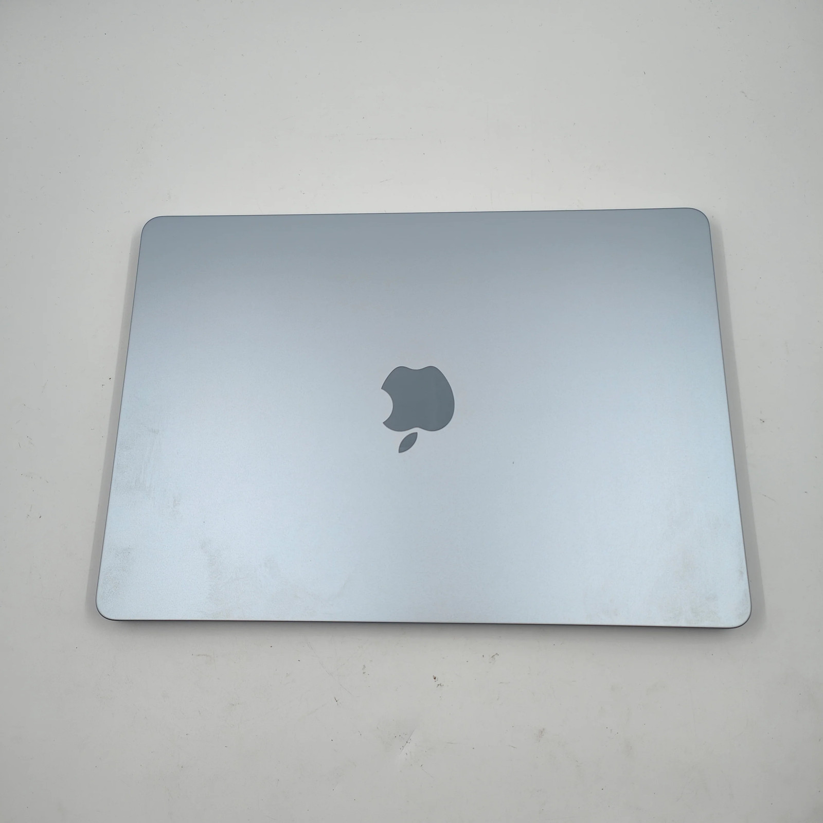 Apple MacBook Air 13" (2025) M4 (10/8) 16 GB/256 GB Himmelblau AZERTY | Laptops 5 Apple MacBook Air 13" (2025) M4 (10/8) 16 GB/256 GB Himmelblau AZERTY | Laptops