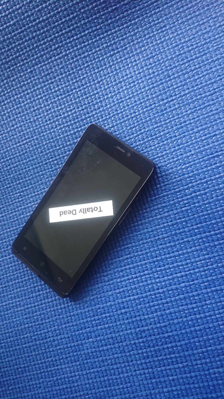 ARCHOS Titanium 45 - 4GB - Black Android Smartphone — Faulty no Battery. 1 ARCHOS Titanium 45 - 4GB - Black Android Smartphone — Faulty no Battery.