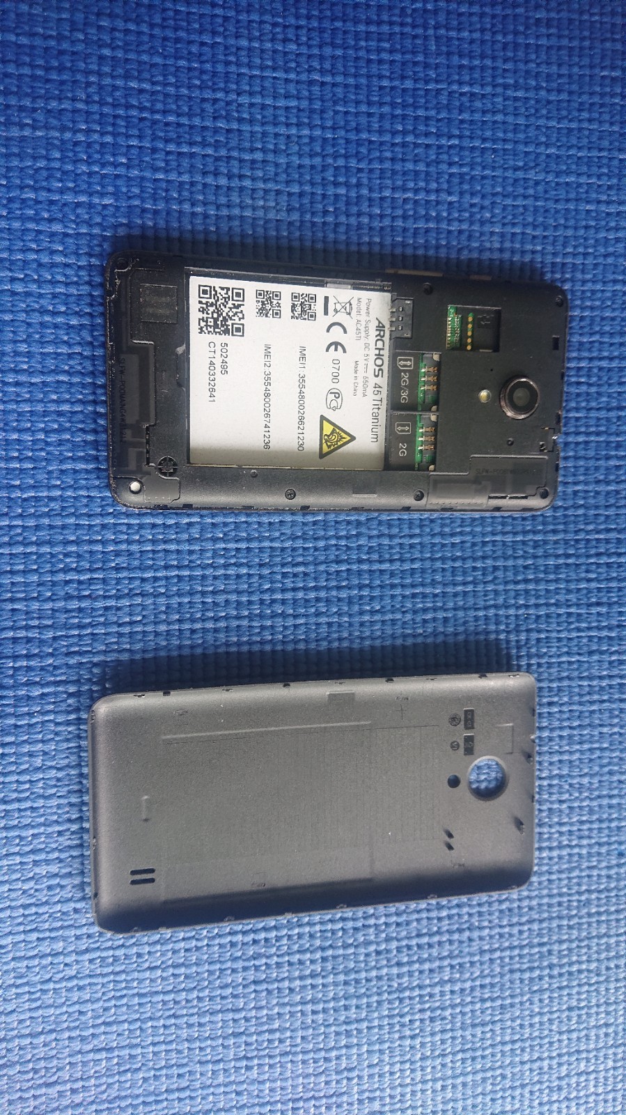 ARCHOS Titanium 45 - 4GB - Black Android Smartphone — Faulty no Battery. 5 ARCHOS Titanium 45 - 4GB - Black Android Smartphone — Faulty no Battery.
