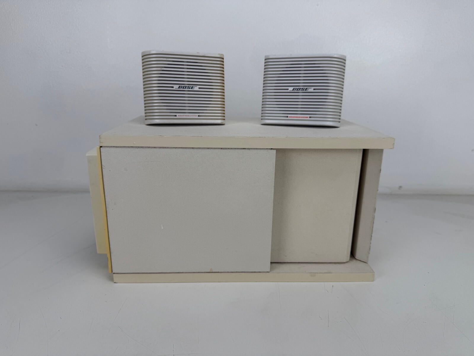 Bose Acoustimass 3 Speaker System - Sub and two monitors 2 Bose Acoustimass 3 Speaker System - Sub and two monitors