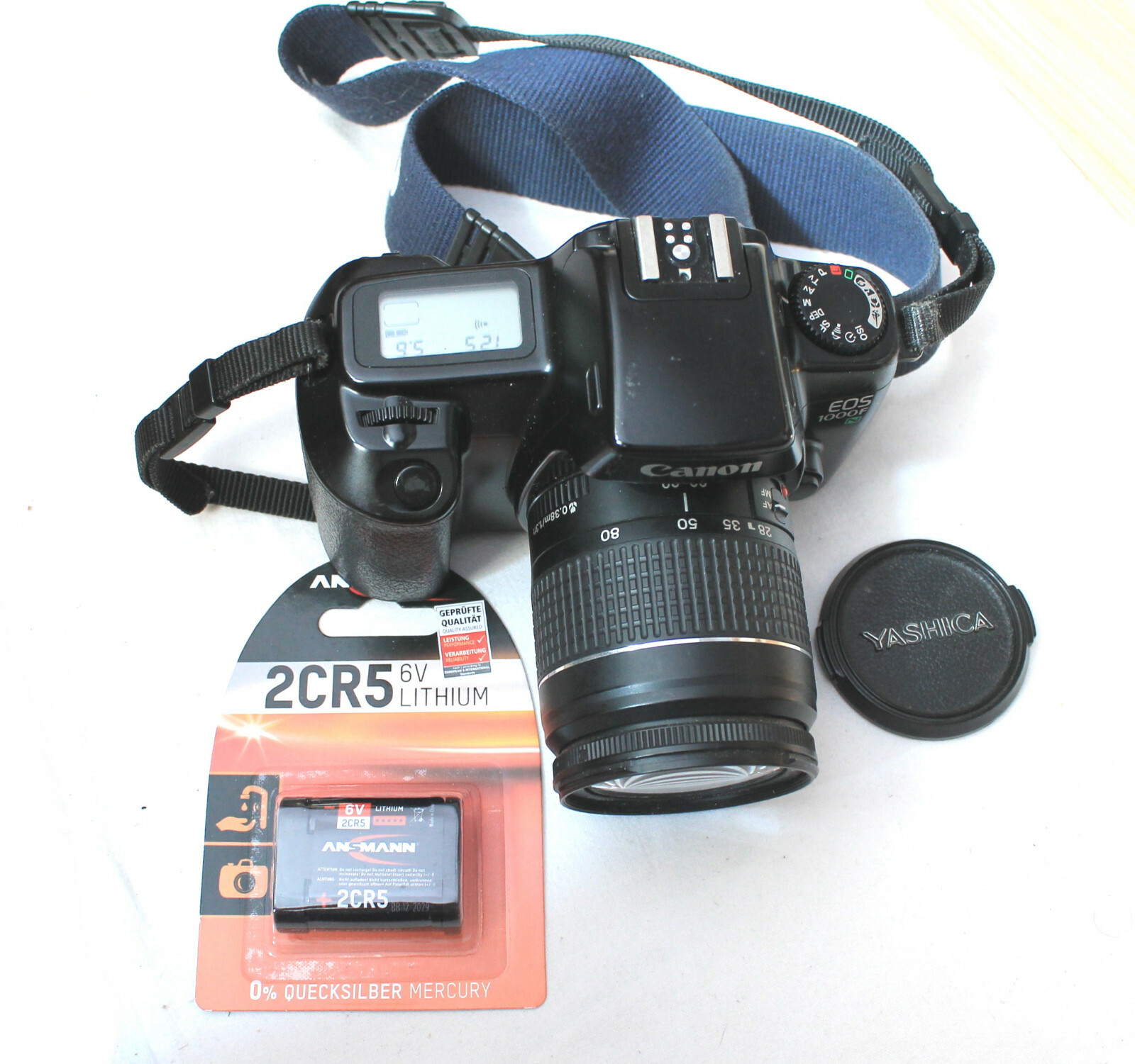 CANON EOS 1000F SLR 35mm Film Camera 28-80mm AF Canon Lens, in Working Order. 1 CANON EOS 1000F SLR 35mm Film Camera 28-80mm AF Canon Lens, in Working Order.