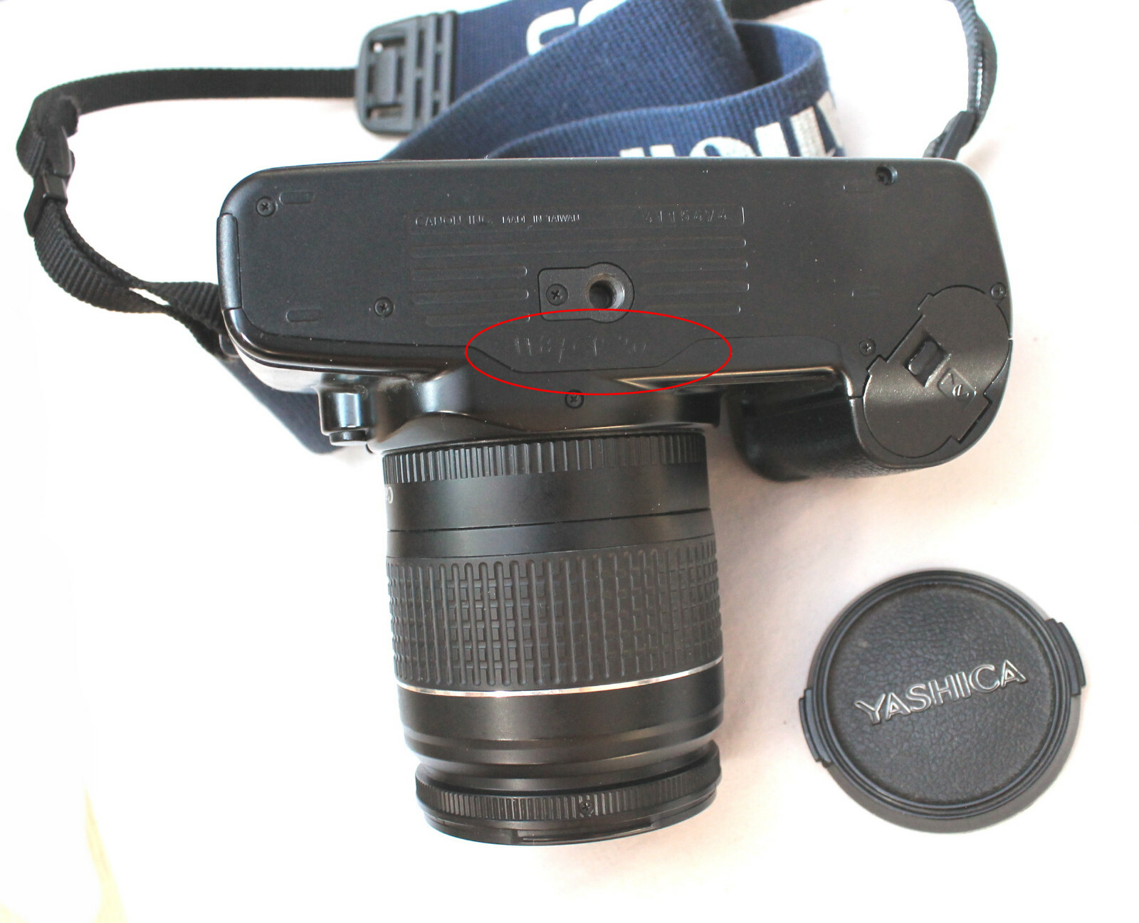 CANON EOS 1000F SLR 35mm Film Camera 28-80mm AF Canon Lens, in Working Order. 8 CANON EOS 1000F SLR 35mm Film Camera 28-80mm AF Canon Lens, in Working Order.
