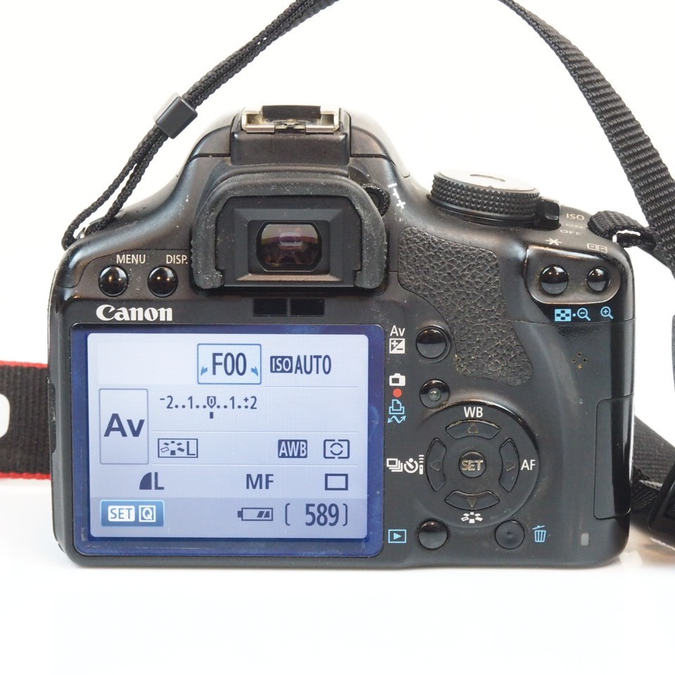 Canon EOS 500D 15.1MP Digital SLR *Camera Body and one battery Only* 45K clicks 4 Canon EOS 500D 15.1MP Digital SLR *Camera Body and one battery Only* 45K clicks