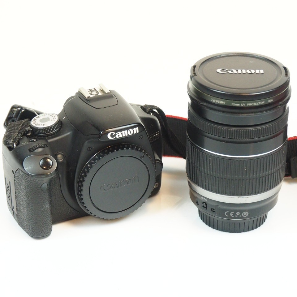 Canon EOS 500D KIT DSLR + Canon EF-S 18-200mm IS 1:3.5-6.3 | 11.060 clicks 11 Canon EOS 500D KIT DSLR + Canon EF-S 18-200mm IS 1:3.5-6.3 | 11.060 clicks