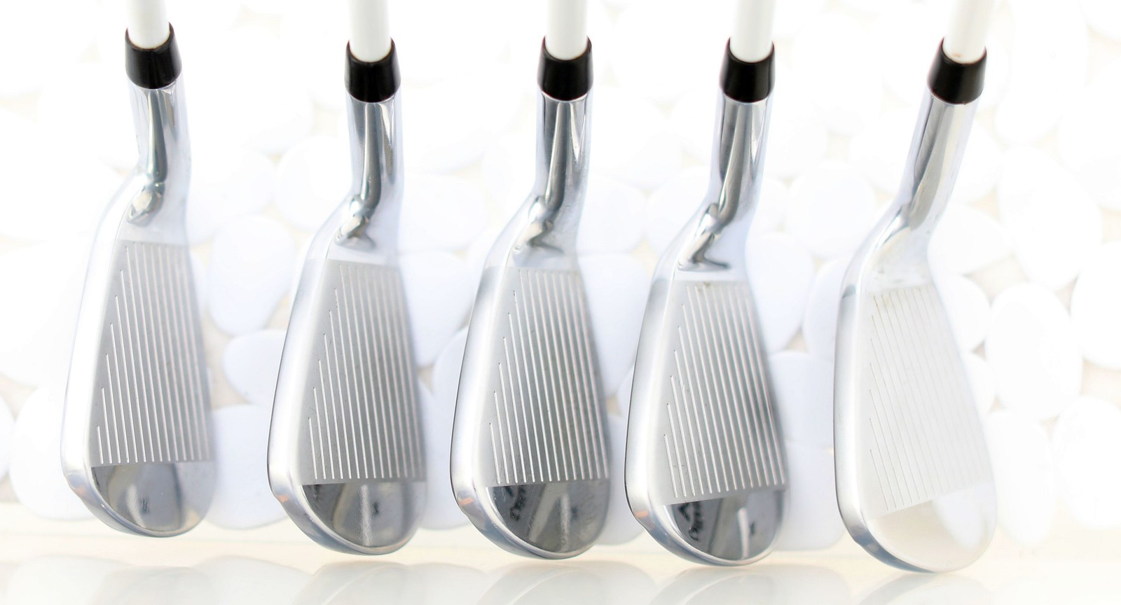 Damen Callaway Elyte (X) ( + 1 Inch) Iron Set 8-SW+AW Graphite Ladies 2 Damen Callaway Elyte (X) ( + 1 Inch) Iron Set 8-SW+AW Graphite Ladies