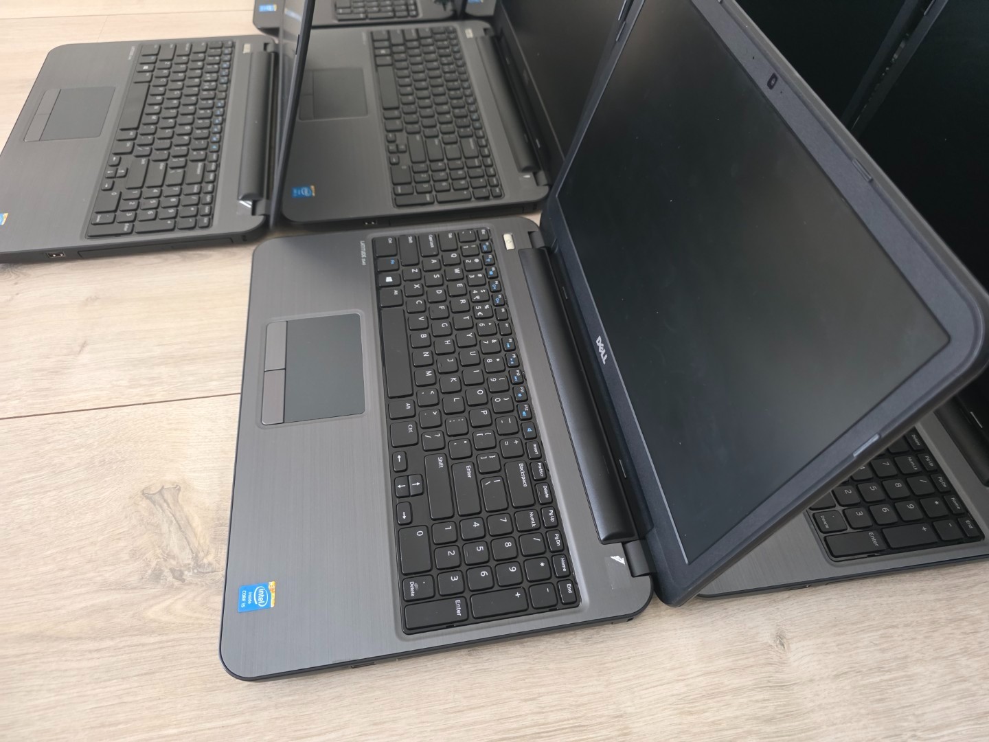 DELL INSPIRON 3542 LAPTOP / I5-4200U CPU / 8GB RAM / 120GB SSD/ 15.6" INCH / LOT 4 DELL INSPIRON 3542 LAPTOP / I5-4200U CPU / 8GB RAM / 120GB SSD/ 15.6" INCH / LOT