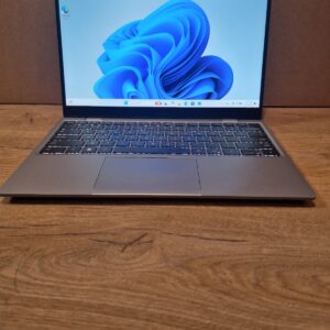 Dell Latitude 3320 Intel i5-1135G7 11th-Gen 8GB 256GB 13,3" FHD Windows 11 Pro