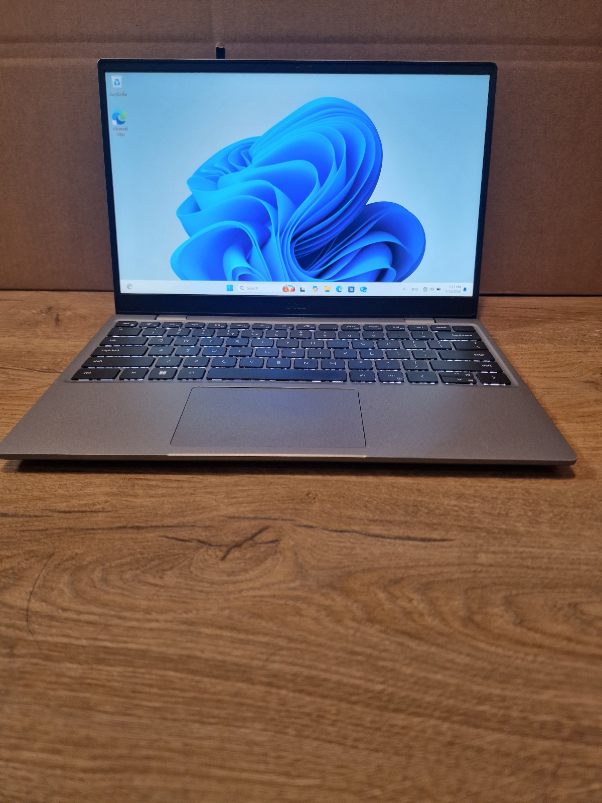 Dell Latitude 3320 Intel i5-1135G7 11th-Gen 8GB 256GB 13,3" FHD Windows 11 Pro 1 Dell Latitude 3320 Intel i5-1135G7 11th-Gen 8GB 256GB 13,3" FHD Windows 11 Pro