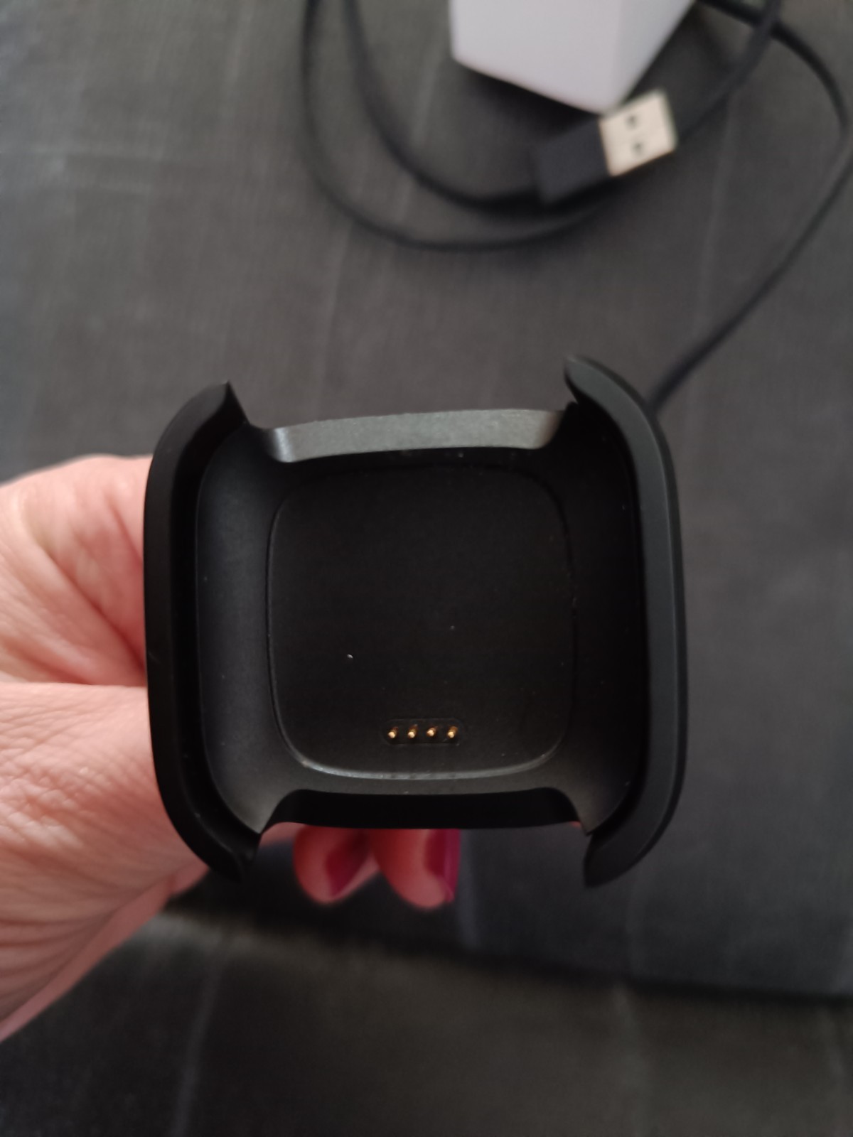 Fitbit versa 2 smartwatch, black, Carbon Aluminium Case, as good as new 8 Fitbit versa 2 smartwatch, black, Carbon Aluminium Case, as good as new