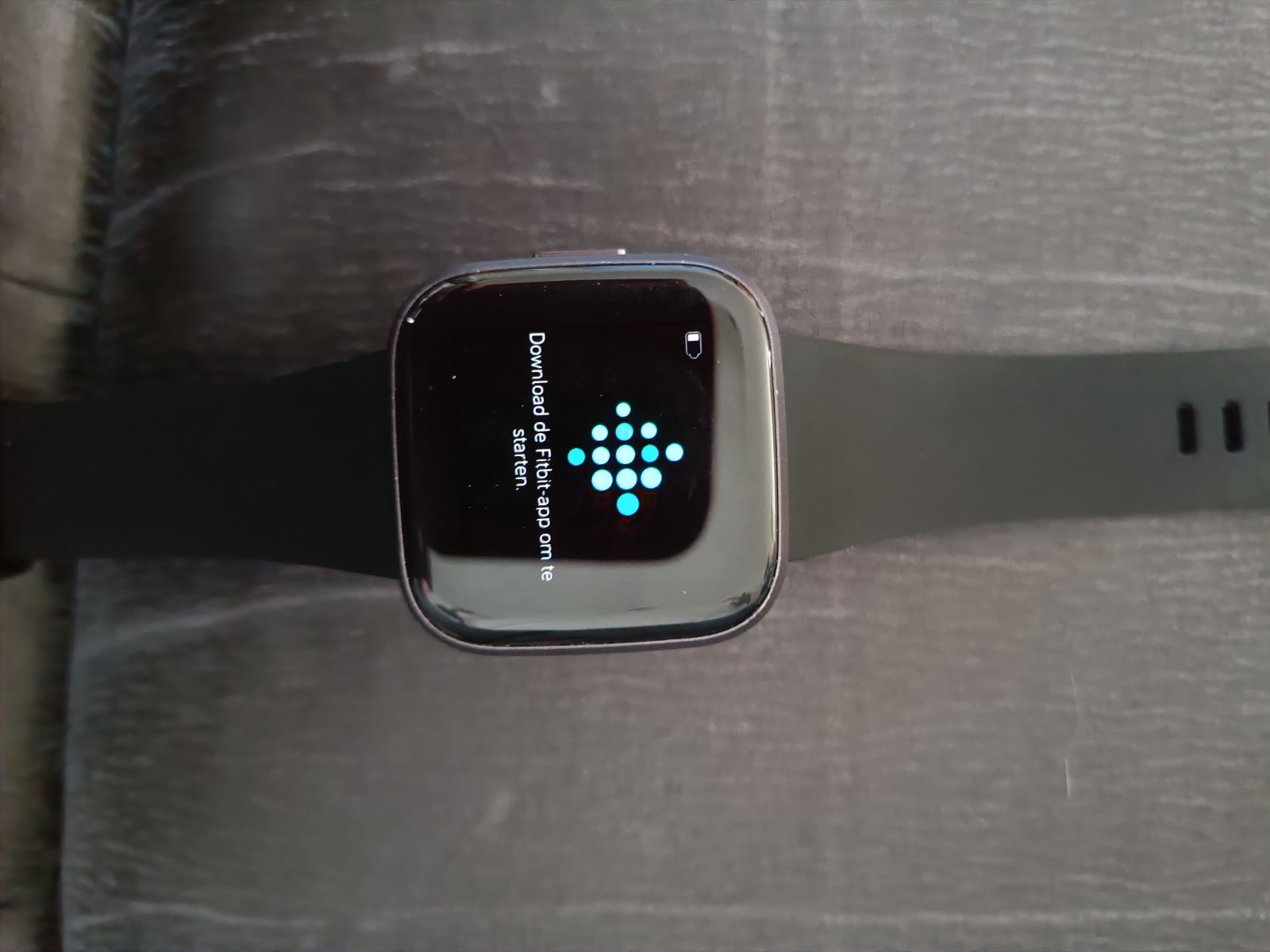 Fitbit versa 2 smartwatch, black, Carbon Aluminium Case, as good as new 9 Fitbit versa 2 smartwatch, black, Carbon Aluminium Case, as good as new
