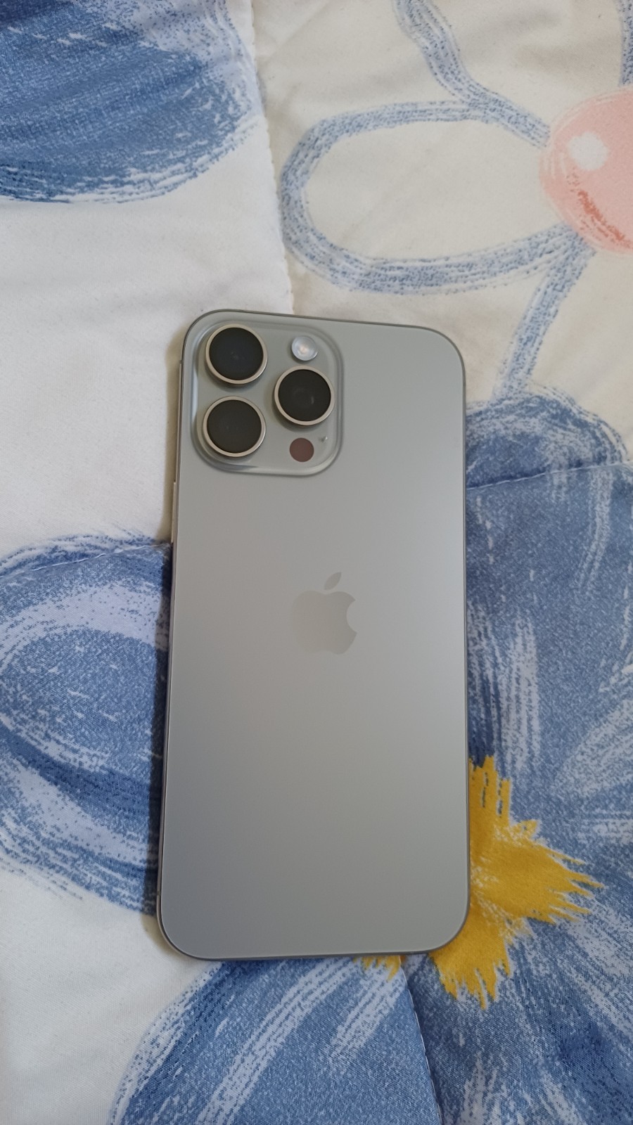 For Sale: iPhone 16 Pro Max – 256GB – Natural Titanium Model: iPhone 16 Pro Max 2 For Sale: iPhone 16 Pro Max – 256GB – Natural Titanium Model: iPhone 16 Pro Max