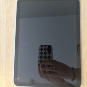 ipad 10th gen, 256 GB, WIFI, Original Box, No Charger