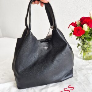 Leather Handbag GUESS in Black Zwarte Leer Handtas
