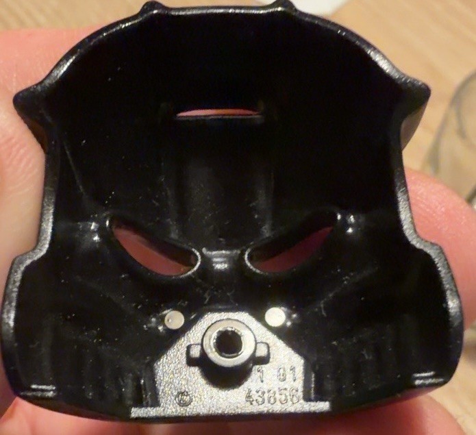 LEGO BIONICLE Black Kanohi Kaukau Nuva Mask Genuine LEGO Excellent Condition 1 LEGO BIONICLE Black Kanohi Kaukau Nuva Mask Genuine LEGO Excellent Condition