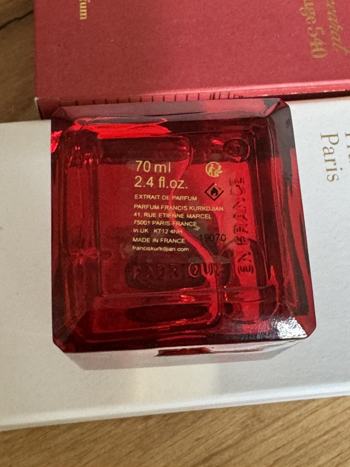 Maison Francis Kurkdjian Baccarat Rouge 540 Eau de Parfum 70ml 3 Maison Francis Kurkdjian Baccarat Rouge 540 Eau de Parfum 70ml