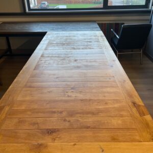 Massief houten eettafel 2.50 x 1.00