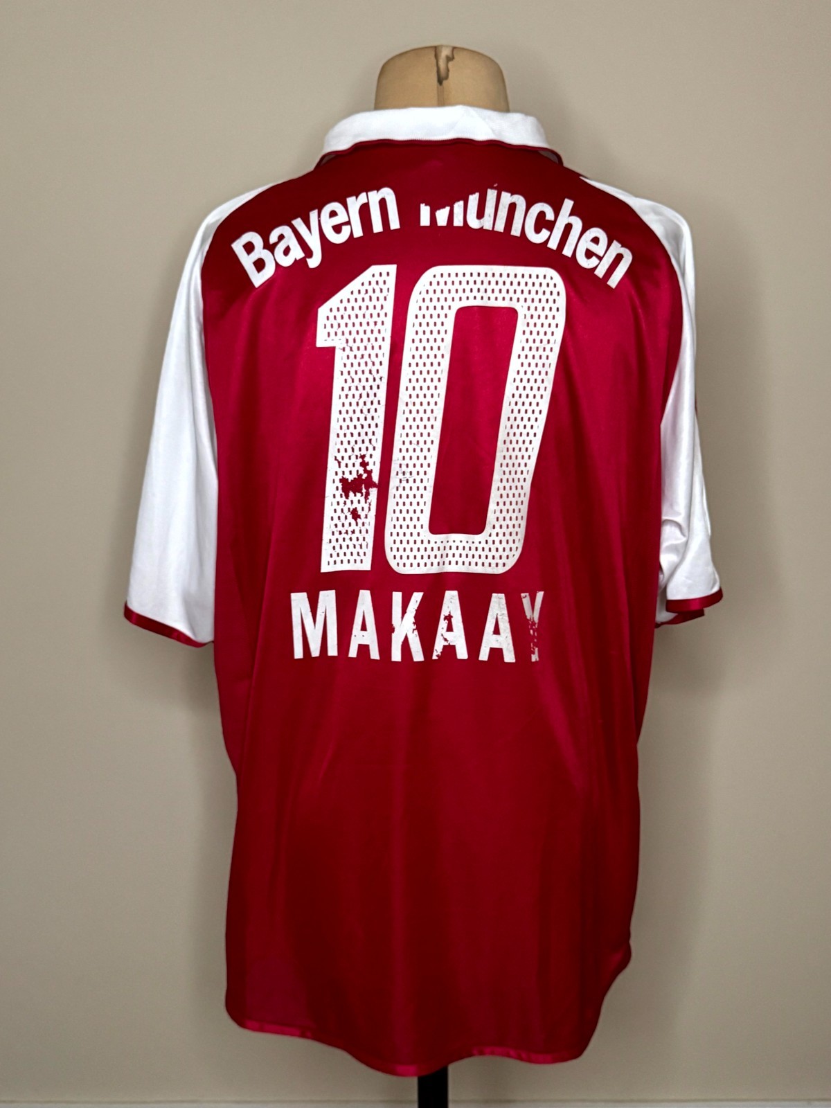 Matchworn Bayern München Shirt - Roy Makaay - Bayern München vs Man U - Signed 1 Matchworn Bayern München Shirt - Roy Makaay - Bayern München vs Man U - Signed