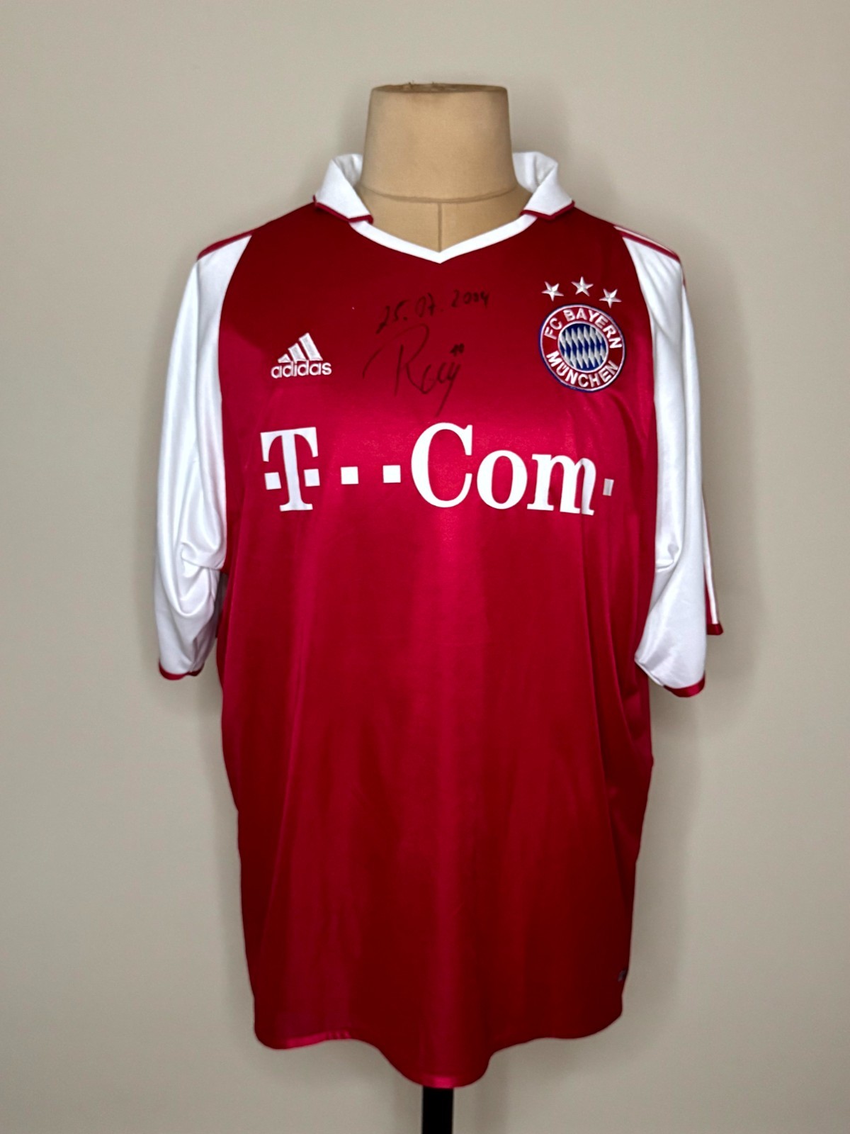 Matchworn Bayern München Shirt - Roy Makaay - Bayern München vs Man U - Signed 3 Matchworn Bayern München Shirt - Roy Makaay - Bayern München vs Man U - Signed