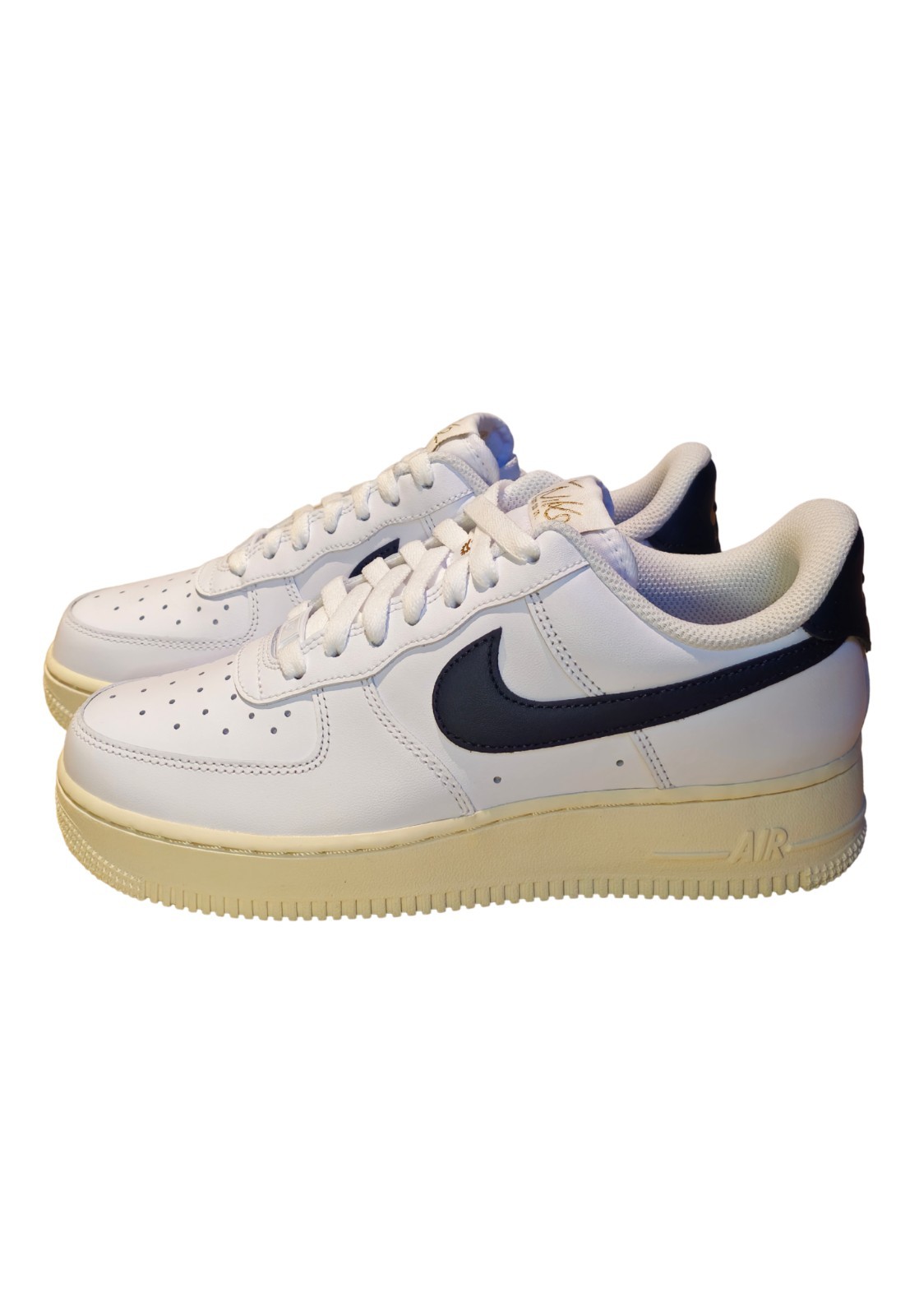 Nike Air Force 1 07 Flyease - White Obsidian Gold - Women's Sz 8 - New in Box 1 Nike Air Force 1 07 Flyease - White Obsidian Gold - Women's Sz 8 - New in Box