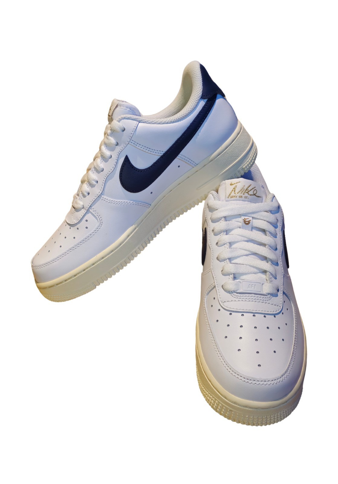 Nike Air Force 1 07 Flyease - White Obsidian Gold - Women's Sz 8 - New in Box 3 Nike Air Force 1 07 Flyease - White Obsidian Gold - Women's Sz 8 - New in Box