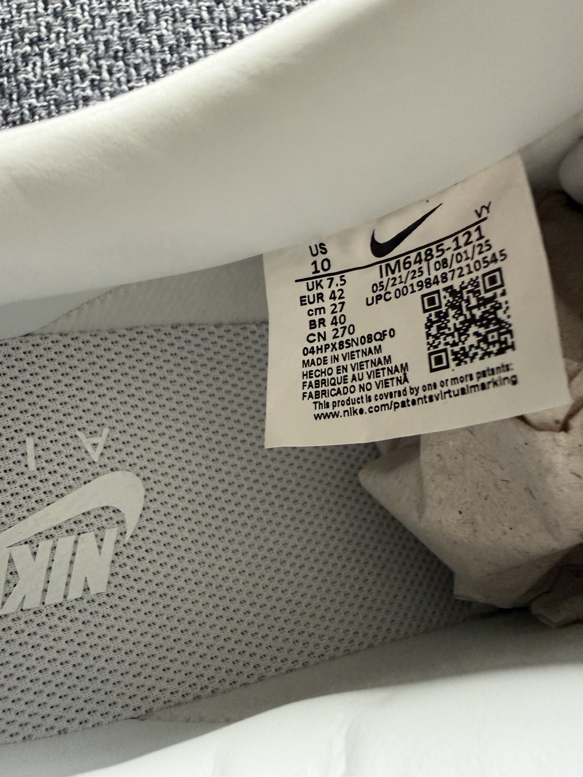 Nike Air Force 1 ‘07 LO size 42, US 10 (W) 7 Nike Air Force 1 ‘07 LO size 42, US 10 (W)
