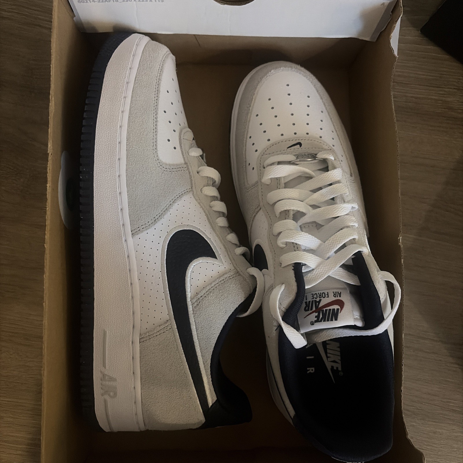 Nike Air Force 1 '07 LV8 Uk 9 EUR 44 IO2077-030 Men's New 6 Nike Air Force 1 '07 LV8 Uk 9 EUR 44 IO2077-030 Men's New