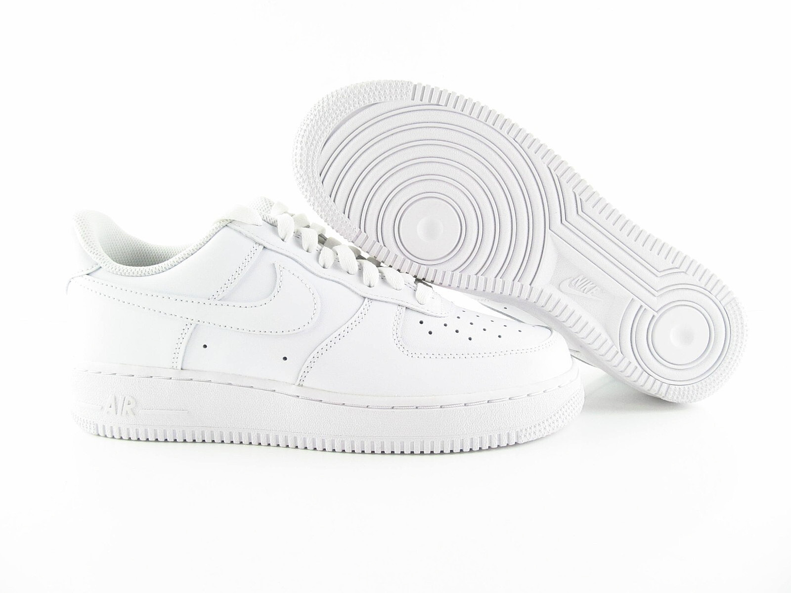 Nike Air Force 1 '07 Triple White CW2288 111 US_9 UK_8 Eur_42.5 1 Nike Air Force 1 '07 Triple White CW2288 111 US_9 UK_8 Eur_42.5