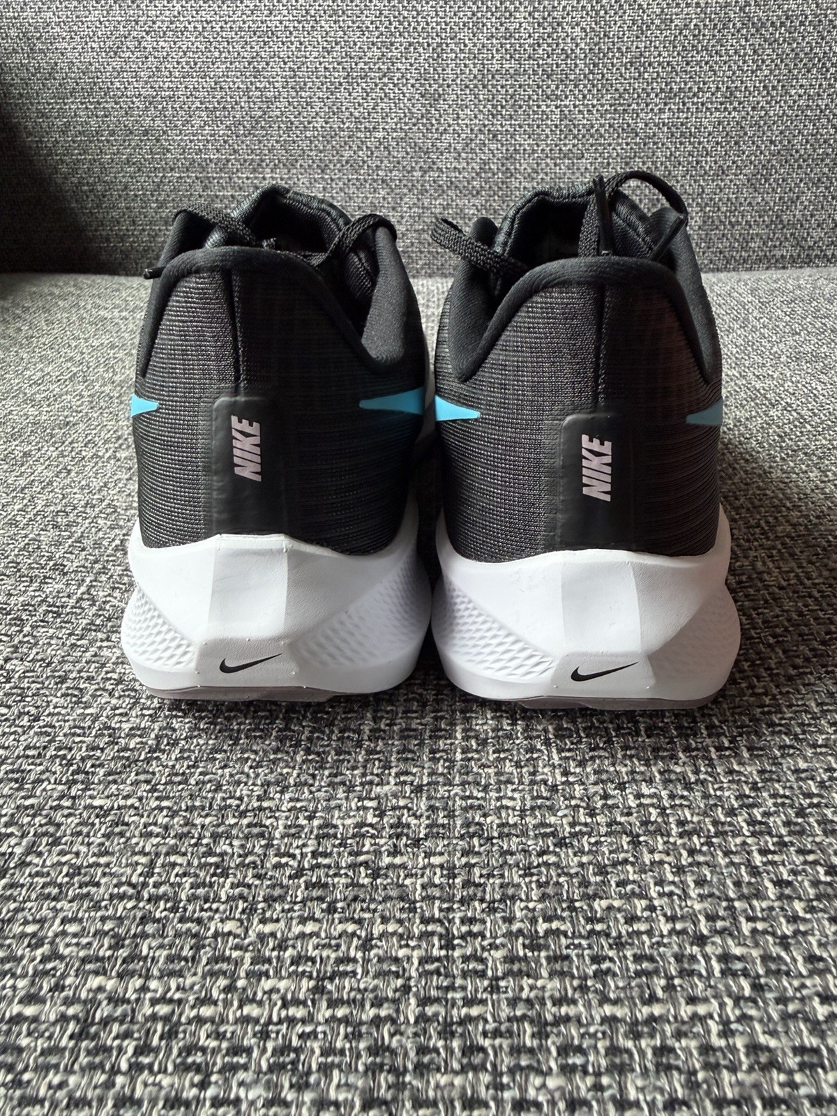 Nike Air Zoom Pegasus 39 size 40.5, US 7.5 5 Nike Air Zoom Pegasus 39 size 40.5, US 7.5