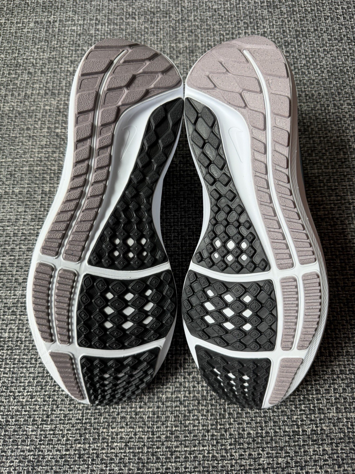 Nike Air Zoom Pegasus 39 size 40.5, US 7.5 6 Nike Air Zoom Pegasus 39 size 40.5, US 7.5