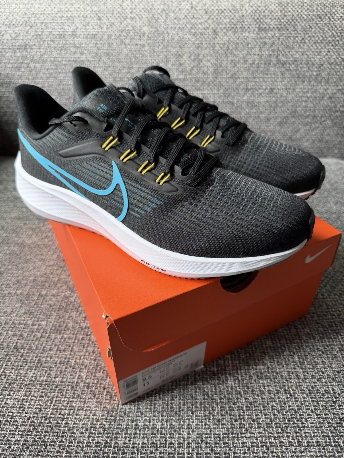 Nike Air Zoom Pegasus 39 size 9.5, US 43 1 Nike Air Zoom Pegasus 39 size 9.5, US 43
