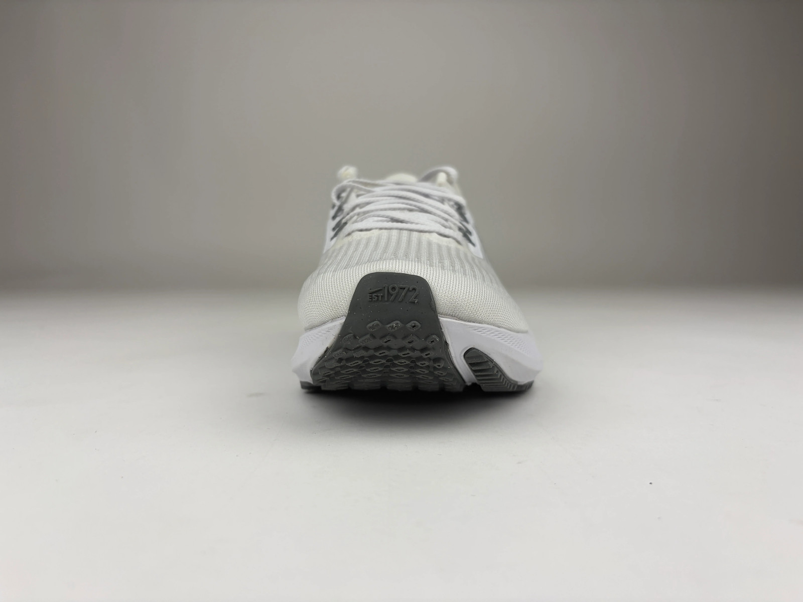 Nike Air Zoom Pegasus 39 'White Grey Fog' - Size 40 - DH4071-100-40-NEW - 3 Nike Air Zoom Pegasus 39 'White Grey Fog' - Size 40 - DH4071-100-40-NEW -