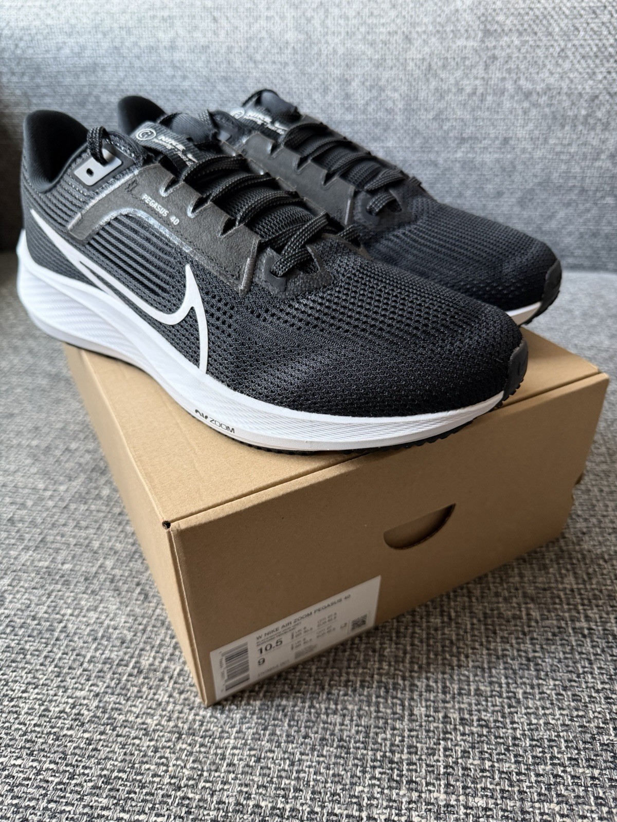 Nike Air Zoom Pegasus 40 size 42.5, US 10.5 (W) 1 Nike Air Zoom Pegasus 40 size 42.5, US 10.5 (W)