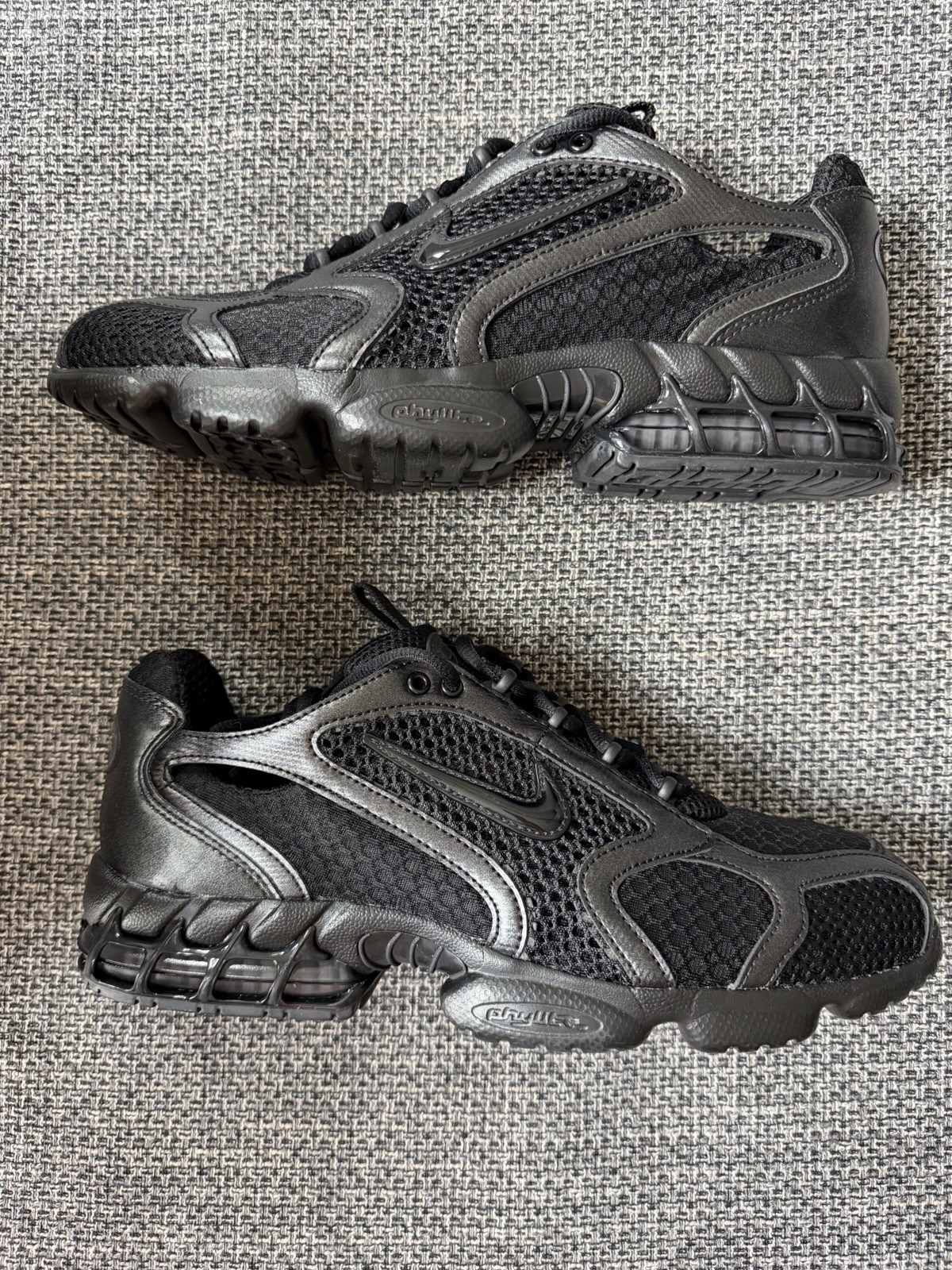 Nike Air Zoom Spiridon Cage 2 size 49.5, US 15 2 Nike Air Zoom Spiridon Cage 2 size 49.5, US 15