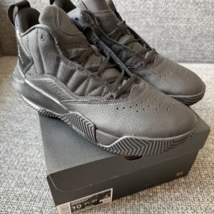 Nike Jordan Stay Loyal size 44, US 10