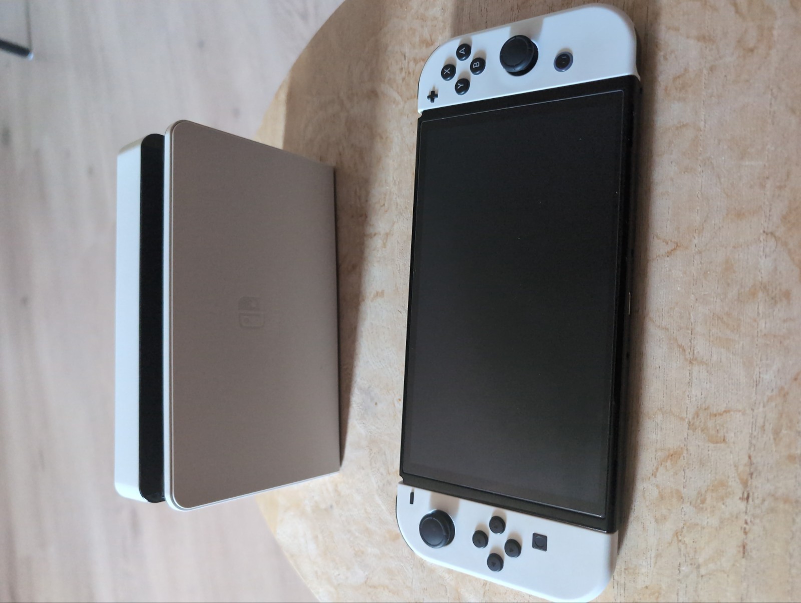 Nintendo Switch Console - OLED-model - Wit 2 Nintendo Switch Console - OLED-model - Wit