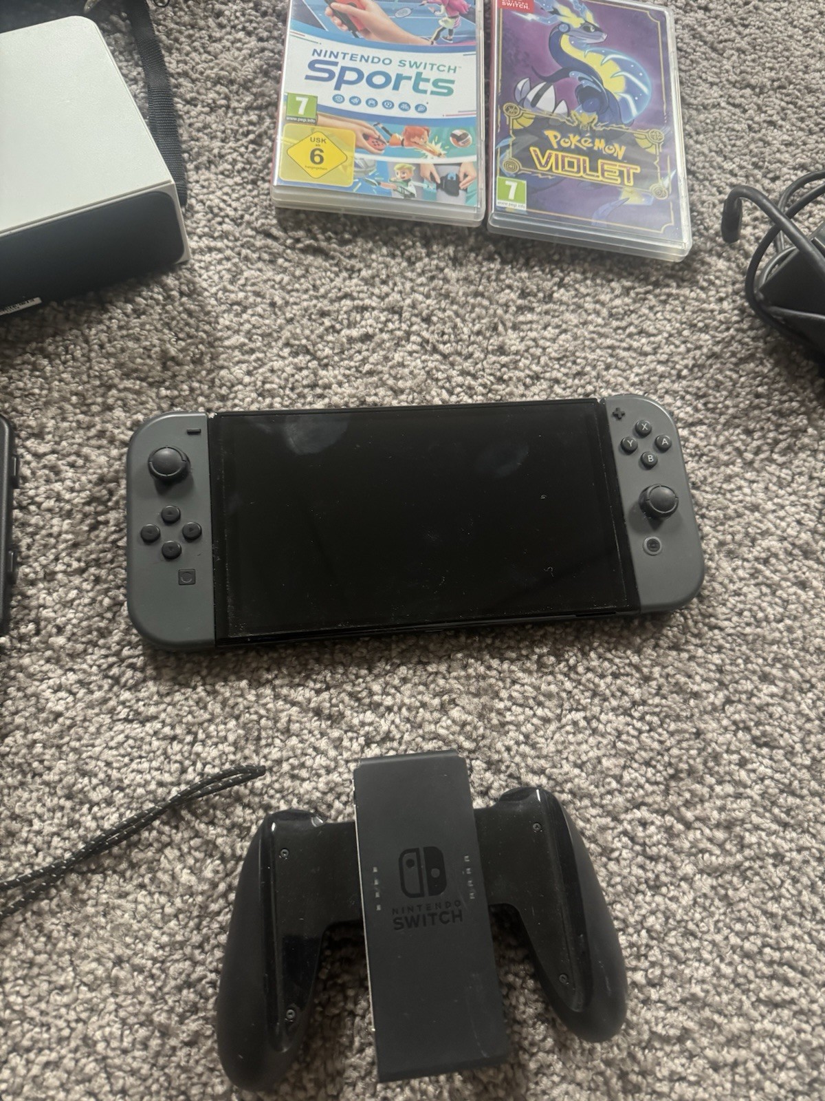 Nintendo Switch Console - OLED-model - With Games 2 Nintendo Switch Console - OLED-model - With Games