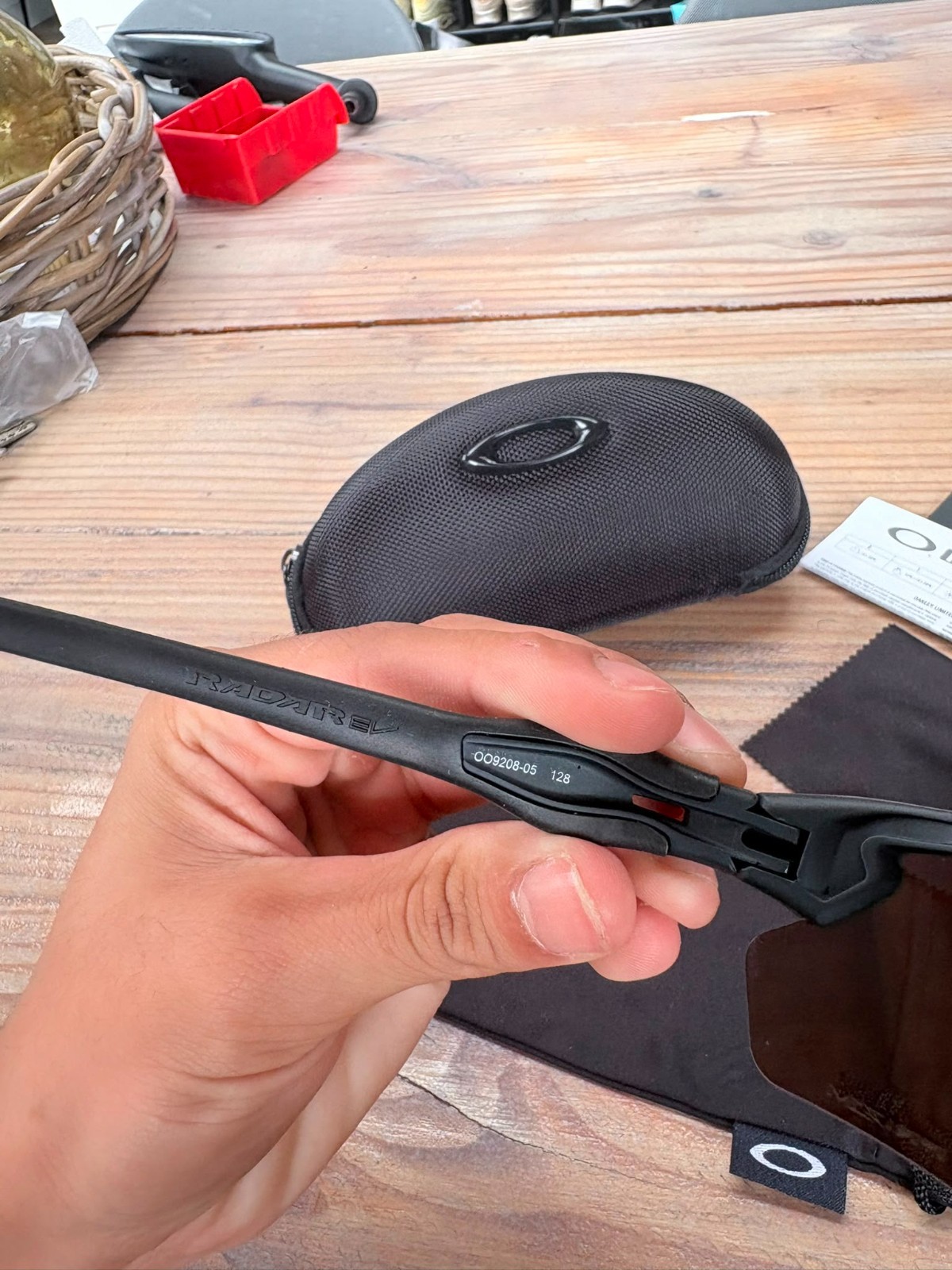 Oakley Radar Prizm Ev Zonnebril Iridium Rood - Nieuw 7 Oakley Radar Prizm Ev Zonnebril Iridium Rood - Nieuw