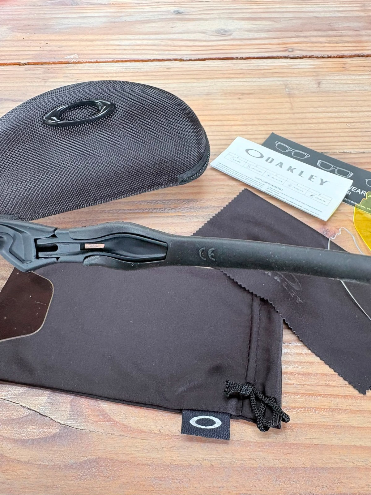 Oakley Radar Prizm Ev Zonnebril Smoked Zwart - Nieuw 5 Oakley Radar Prizm Ev Zonnebril Smoked Zwart - Nieuw