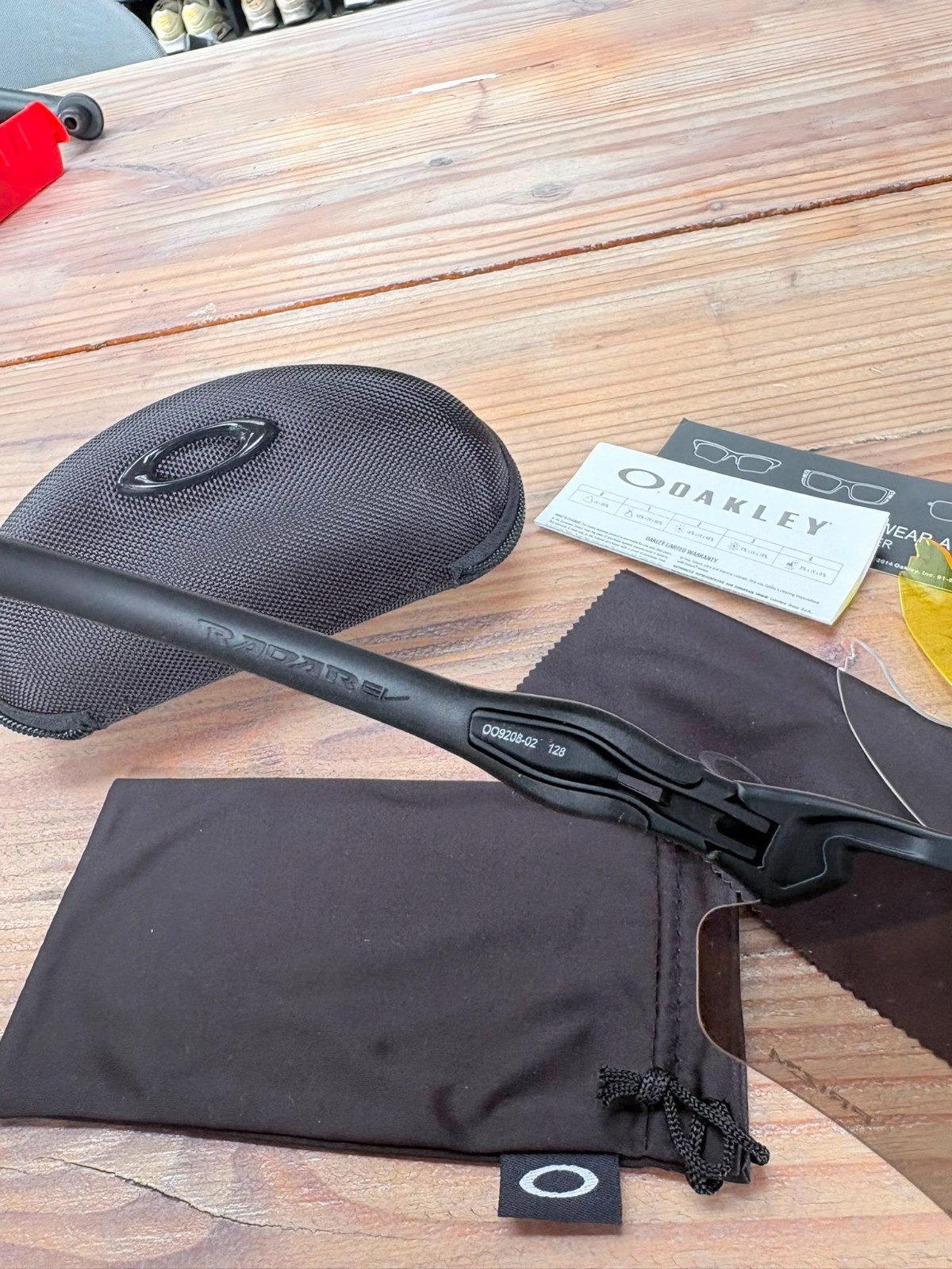 Oakley Radar Prizm Ev Zonnebril Smoked Zwart - Nieuw 6 Oakley Radar Prizm Ev Zonnebril Smoked Zwart - Nieuw