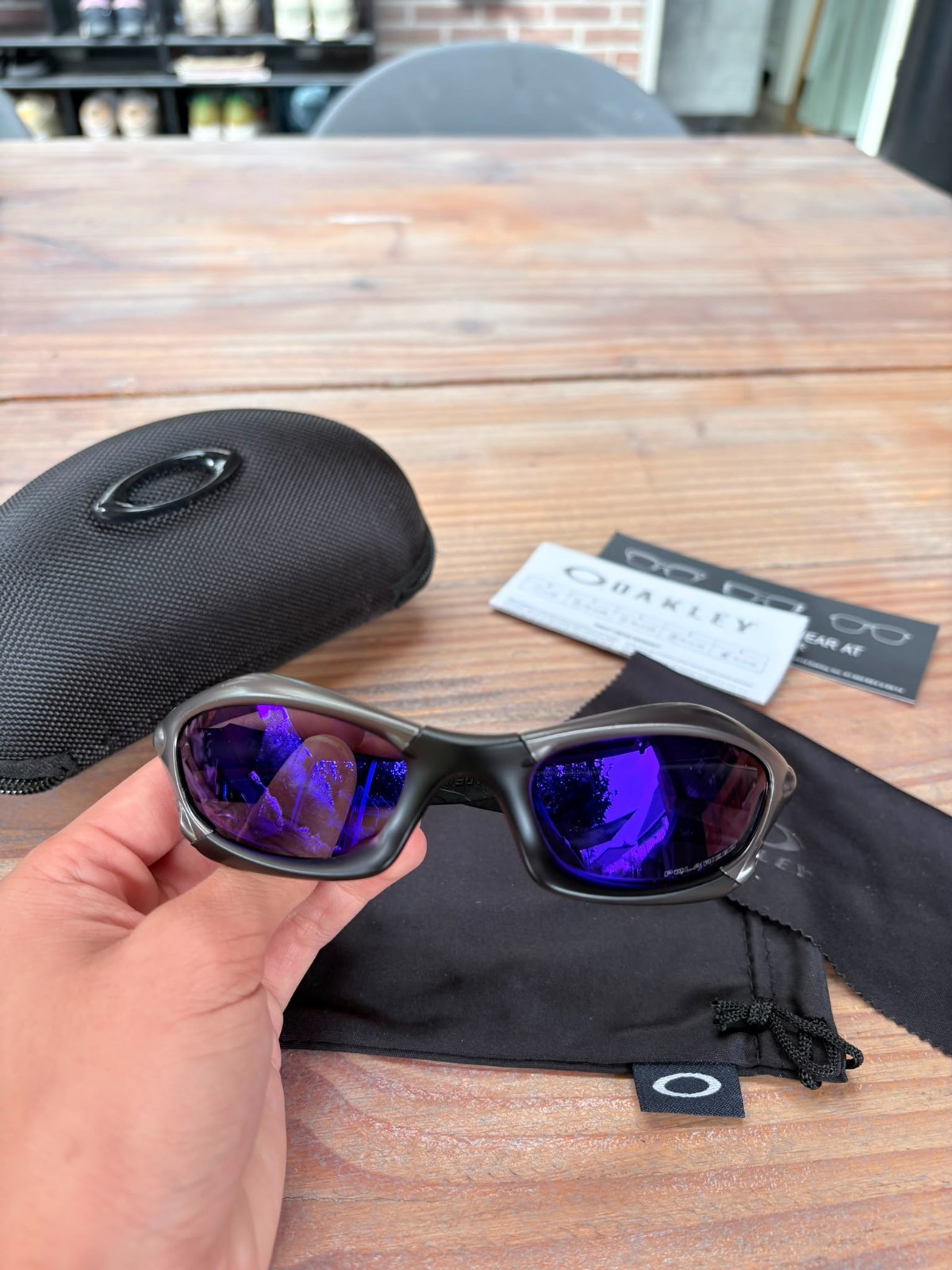 Oakley Splice Zonnebril Donkerblauw/Paars - Nieuw 2 Oakley Splice Zonnebril Donkerblauw/Paars - Nieuw